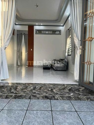 Bán nhà có vườn phía sau nhà rộng rãi 144m2 thị trấn củ chi giá 760tr