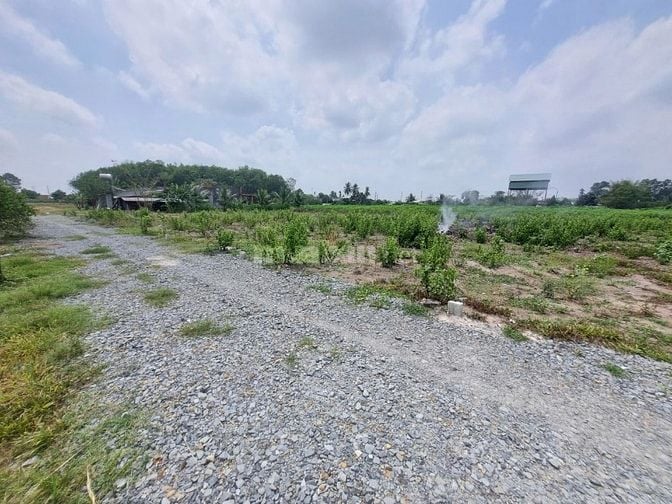 132m2 thổ cư. Bán rẻ hơn ngân hàng định giá 50tr. 405tr còn TL 