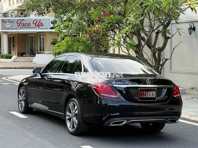 C250 Đen Đen 1 chủ Full lịch sử hãng chỉ từ 359tr