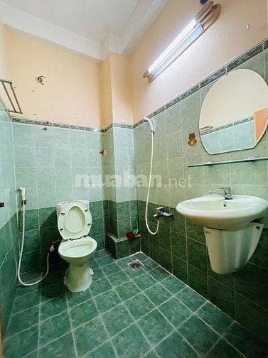 BÁN NHÀ HẺM 158 HOÀNG HOA THÁM HẺM 9M 3,4X20 NGAY NHÀ GA T3 CHỈ 8,3 TỶ