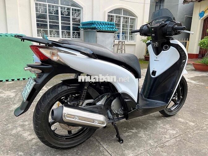 Sh 150cc.79628. Dk 2O11. Sm 107. Bstp.❤️