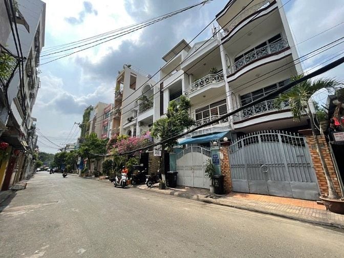 BÁN NHÀ HẺM 158 HOÀNG HOA THÁM HẺM 9M 3,4X20 NGAY NHÀ GA T3 CHỈ 8,3 TỶ