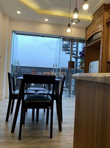 Bán nhà 7 tầng mặt phố Trung phụng