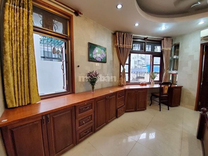 BÁN NHÀ PHÚ NHUẬN OTO VÀO NHÀ 70M2 5 TẦNG NGANG 5.5M 7 PN HẺM THÔNG
