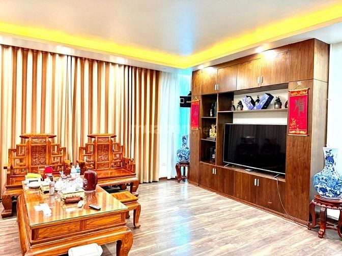 BÁN NHÀ LÔ GÓC – THANG MÁY – GARA Ô TÔ – CẦU GIẤY  x 7TẦNG – GIÁ 25.5 