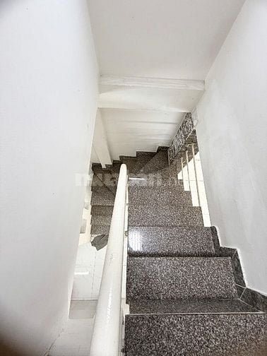 DƯƠNG BÁ TRẠC Q8 3 BƯỚC QUA Q5,Q1 - HẺM 4.5M 2 MẶT HẺM THÔNG. NHỈNH 4Đ