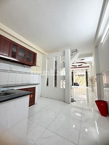 DƯƠNG BÁ TRẠC Q8 3 BƯỚC QUA Q5,Q1 - HẺM 4.5M 2 MẶT HẺM THÔNG. NHỈNH 4Đ