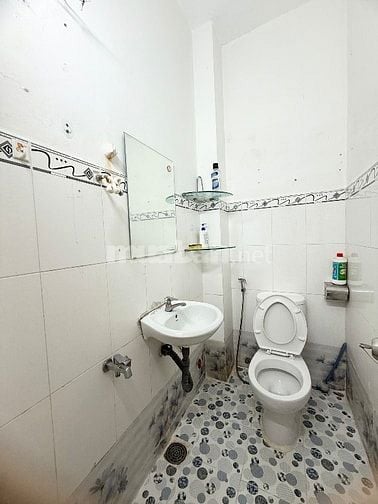 DƯƠNG BÁ TRẠC Q8 3 BƯỚC QUA Q5,Q1 - HẺM 4.5M 2 MẶT HẺM THÔNG. NHỈNH 4Đ