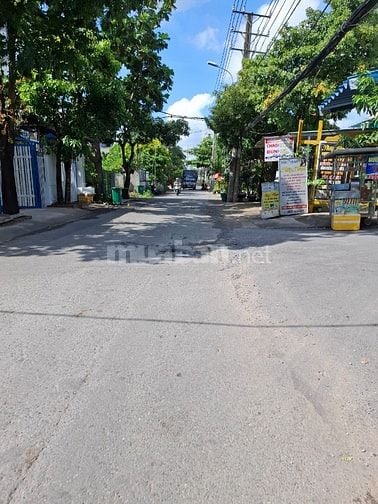 Bán đất hẻm ô tô đường Gò Cát Quận 9 giá 4,5 tỷ
