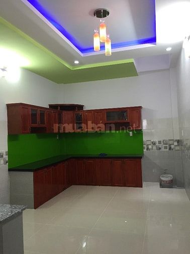 Chính chủ bán nhà hẻm xe hơi đúc suốt 3 lầu giá rẻ