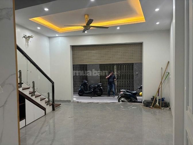 Bán nhà 60m  6 tầng mặt ngõ to thang máy xây mới 100% Minh Khai