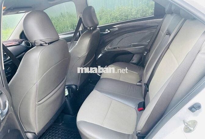 Kia Soluto 2022 1.4 AT Deluxe
