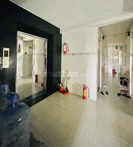 Bán Khu Nhà CHDV, HXH Quận 3, DT: 300m2, Dòng tiền 2 Tỷ/Năm, nhỉnh 39ỷ