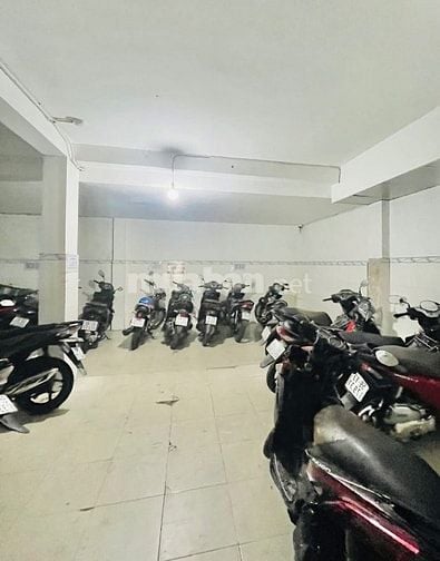 Bán Khu Nhà CHDV, HXH Quận 3, DT: 300m2, Dòng tiền 2 Tỷ/Năm, nhỉnh 39ỷ