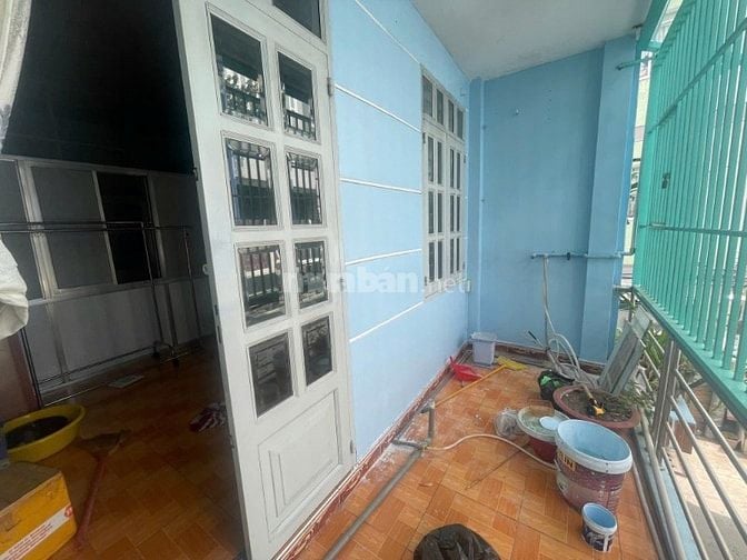 Nhà hẻm 687// Lạc Long Quân, p10, Tân Bình, 4x8, 1 lầu giá 3.9 tỷ TL