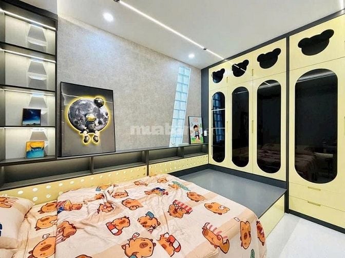 Chốt nhanh nhà đẹp, nhà 3 lầu Cộng Hòa – 5PN – giá rẻ chỉ 2.880 tỷ