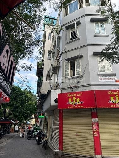 Bán nhà 2 mặt tiền phố Tạ Quang Bửu, Hai Bà Trưng, DT 40m2, 4 tầng tum