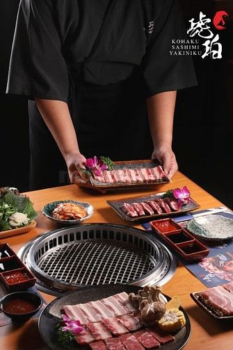 Nhân viên Phục Vụ - Nhà Hàng KOHAKU Sashimi & Yakiniku Quận 1,7,8