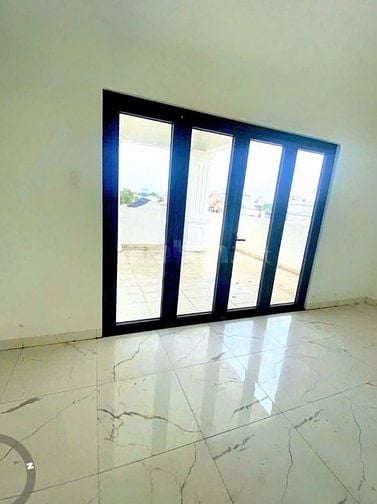 BÁN NHÀ MẶT TIỀN QL50 – NHÀ MỚI – 175M² – 4 TẦNG – GIÁ 19.5T