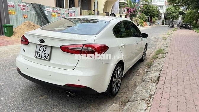 Kia K3 2014 1.6 AT - 150000 km