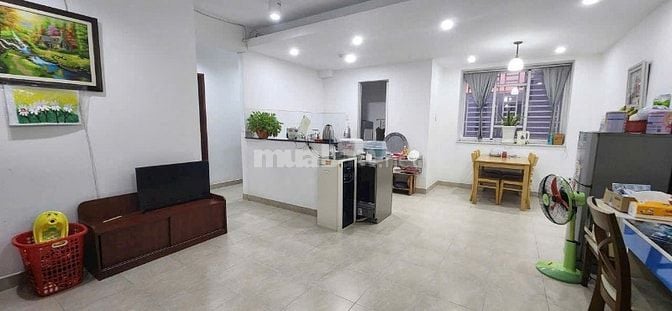 CHung cư Đặng Văn Ngữ, Phú Nhuận: 100m2, 2p ngủ, 2wc, 11tr
