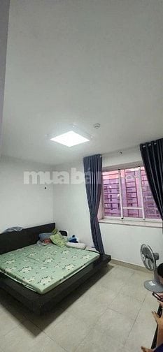 CHung cư Đặng Văn Ngữ, Phú Nhuận: 100m2, 2p ngủ, 2wc, 11tr