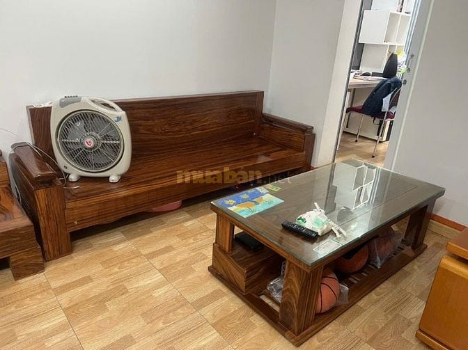 Cho thuê căn hộ 4 phòng ngủ full đồ