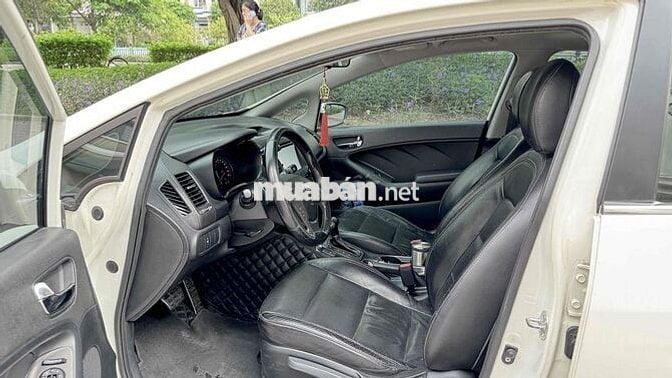 Kia K3 2014 1.6 AT - 150000 km