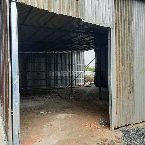 Cho thuê kho 2000m đường Lê Ngung, Quận Bình Tân