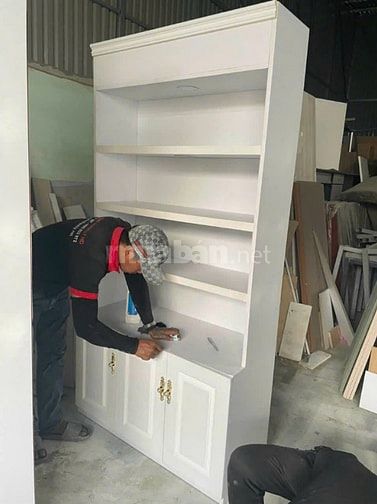 Cần Tuyển 4 nam lao động phổ thông