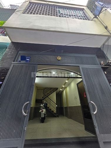 Bán nhà 33m 2 mặthẻm 489/ Huỳnh Văn Bánh, P.13, Phú Nhuận - H.Đông bắc