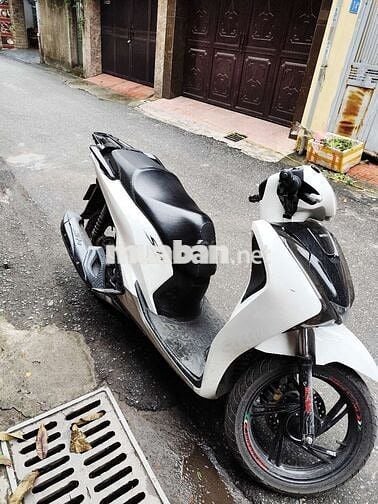SH 150 ABS 2019 màu trắng