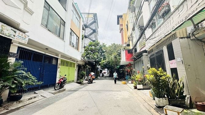 Chủ cần bán MT Phan Văn Sửu 40m2 MT KD, SHR, 1T2L 3PN, giá chào 6ty95