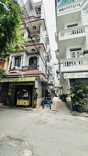 Chủ cần bán MT Phan Văn Sửu 40m2 MT KD, SHR, 1T2L 3PN, giá chào 6ty95