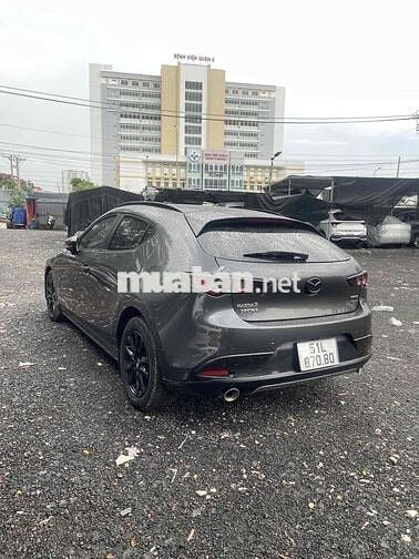 Mazda 3 2020 1.5L Luxury - 115000 km