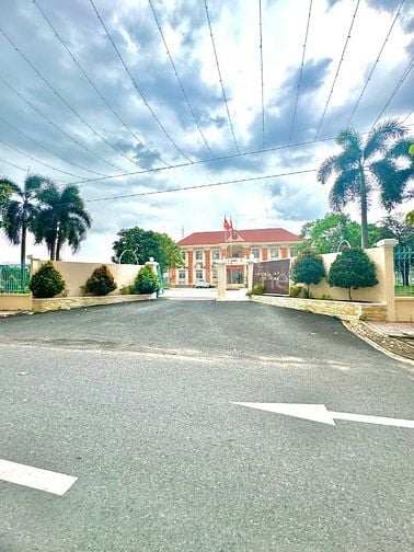 BÁN ĐẤT LIỀN KỀ VINHOMES HẬU NGHĨA – VỊ TRÍ TRUNG TÂM, GIÁ TỐT CHO NHÀ
