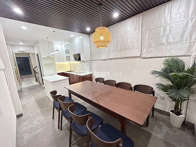 Nhà chính chủ 100% mặt phố Hoa Bằng có hè , xây mới 2025 ô tô 2 chiều 