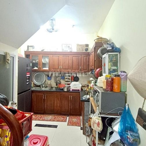BÁN GẤP CĂN NHÀ tại Hoàng Mai . Thanh Trì . Hà nội 