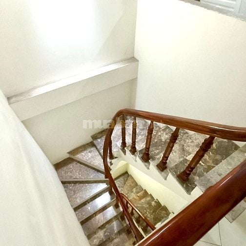 BÁN GẤP CĂN NHÀ tại Hoàng Mai . Thanh Trì . Hà nội 
