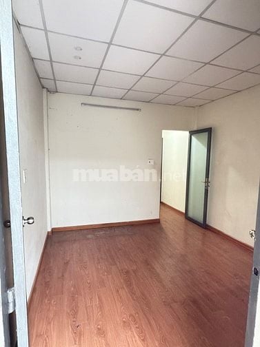Bán nhà 2 mặt hẻm khu dân cư trung tâm & yên tĩnh.