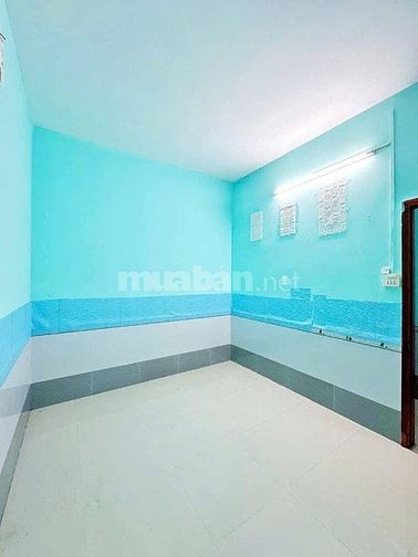 Chủ ngộp bán gấp căn nhà Đ. Trần Thị Cẩm, củ chi 120m2 SHR. Giá 760tr