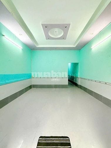 Chủ ngộp bán gấp căn nhà Đ. Trần Thị Cẩm, củ chi 120m2 SHR. Giá 760tr