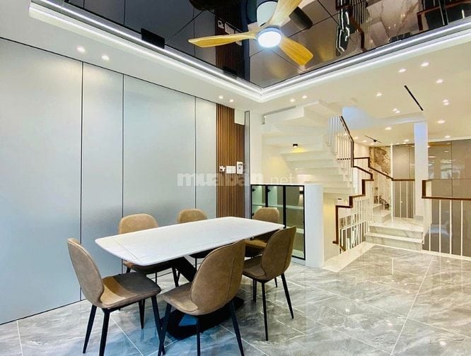 Bán nhà tặng nội thất Nguyễn Trãi P14 Q5 giá 3tỷ120tr DT 62.5m2