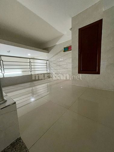 PHÒNG TRỌ CAO CẤP TẠI KHU HOÀNG HOA THÁM, TÂN BÌNH, 25-28m2