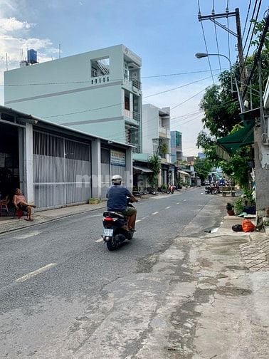 Bán nhà mặt tiền Đông Hưng Thuận 42, Quận 12, 4x19m, 6 tỷ 200