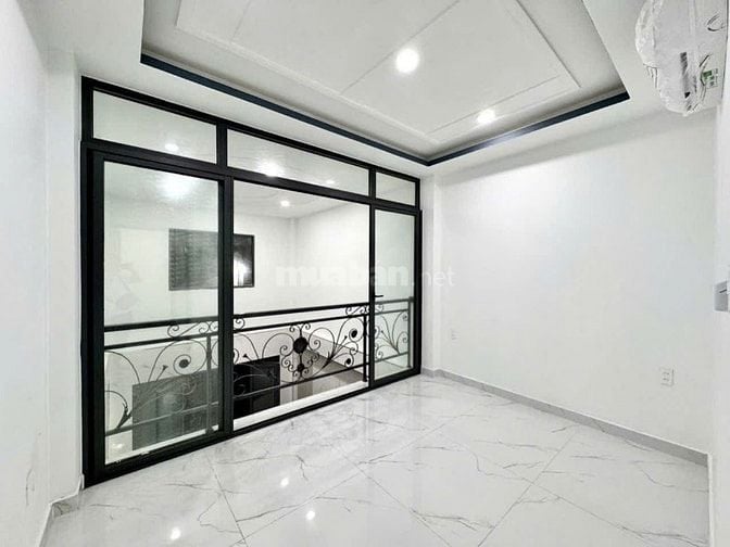 Thanh toán 1 tỷ 640 triệu nhà Huỳnh Văn Bánh Phú Nhuận | shr, nội thất