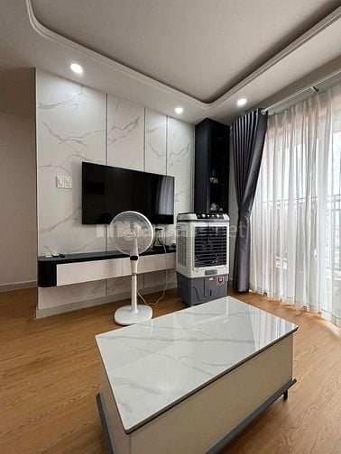 Chung cư Carillon 1, Hoàng Hoa Thám, TB: 70m2, 2p ngủ, ban công 12tr/t