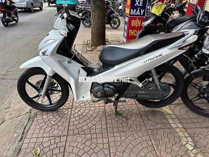 honda Future Fi màu trắng - đen