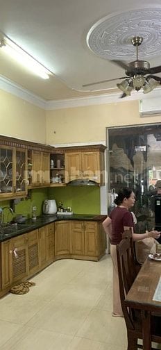 Bán nhà Làng Việt Kiều Mộ Lao, đối diện vườn hoa, DT 76,6m2, 4 tầng