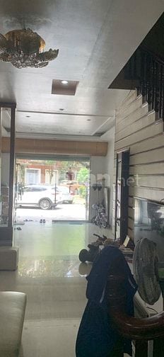 Bán nhà Làng Việt Kiều Mộ Lao, đối diện vườn hoa, DT 76,6m2, 4 tầng